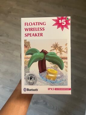 Floating Wireless Bluetooth Speaker - Green Palm Tree with Yellow Speaker